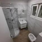 Апартаменты With Parking Space - 12211 Макарска