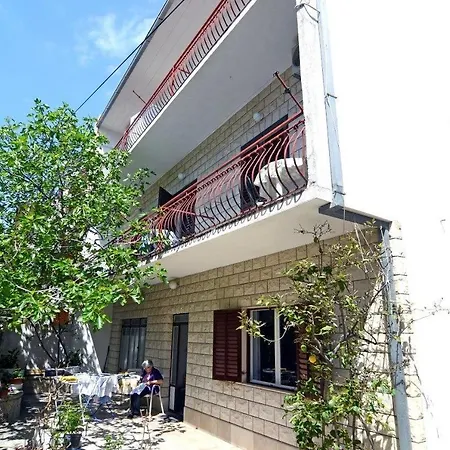 With A Parking Space - 12211 Apartman