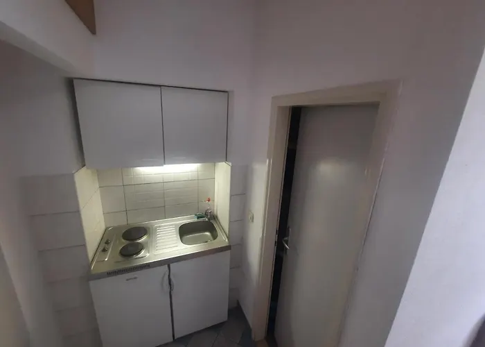 With Parking Space - 12211 * מאקרסקה