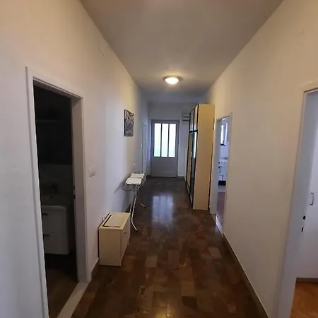 With Parking Space - 12211 Makarska